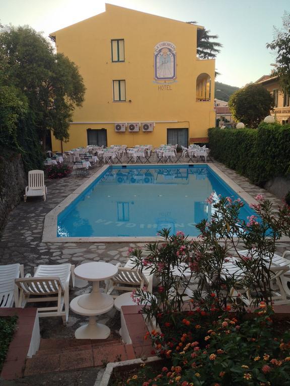 Hotel La Conchiglia Marciana Marina  Exterior foto